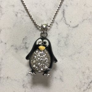 💕Girls Sterling silver penguin necklace